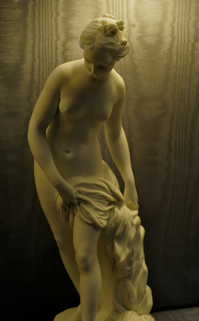 La Baigneuse. Etienne Maurice Falconet