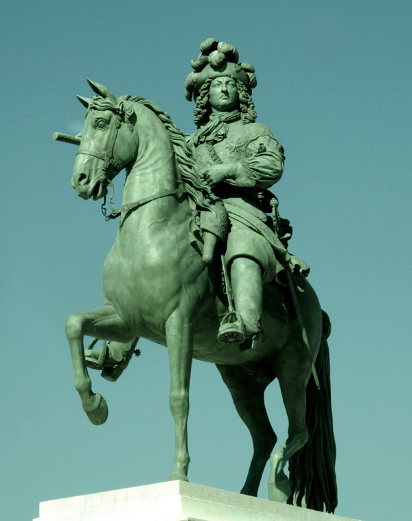 Statue équestre de Louis XIV. Pierre Cartellier.