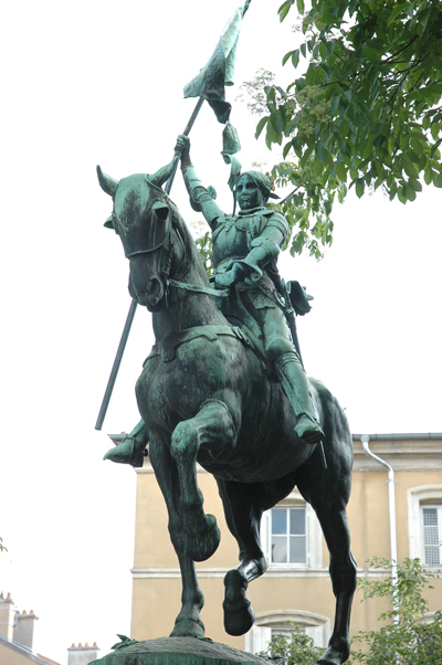 Jeanne d'Arc. Emmanuel Frémiet.