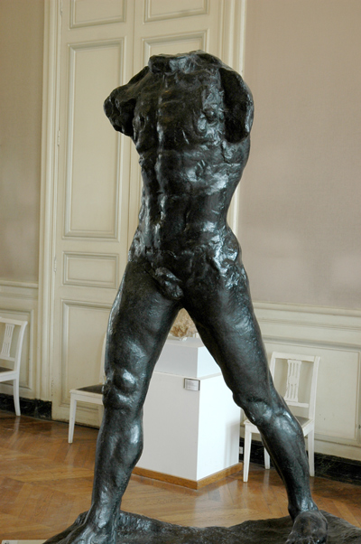 Torse de l'homme qui marche. Auguste Rodin.